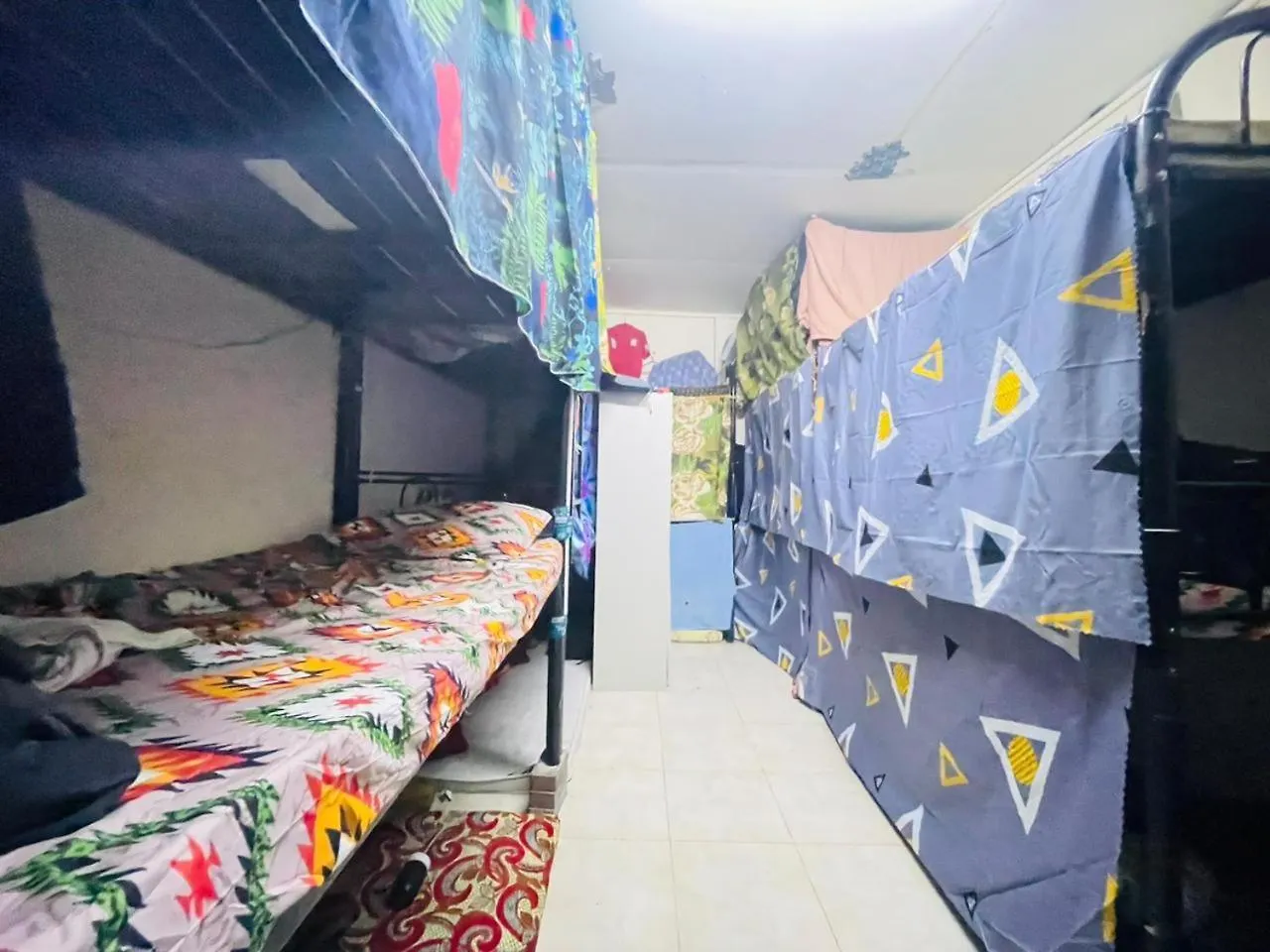 Begpacker Hostal Dormitory Hostel Dubai United Arab Emirates